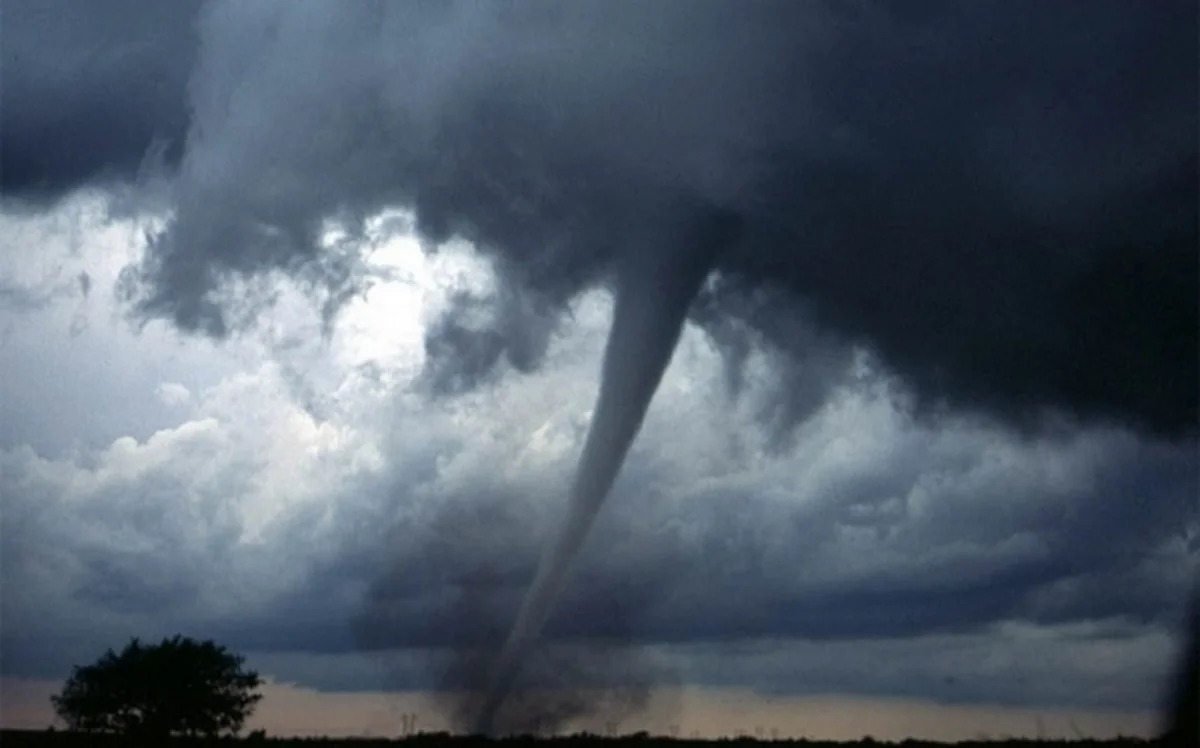 Tornadoes leave at least 3 dead in Ohio