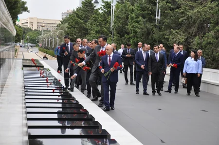 OTS ministers visit Alleys of Honor and Martyrs