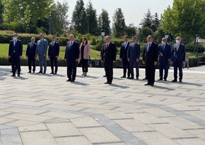 Baş prokuror Ankarada Heydər Əliyevin adını daşıyan parkı ziyarət edib