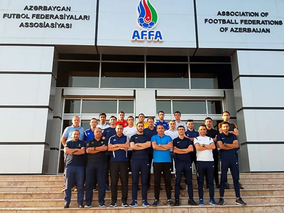 Azərbaycanın futbol hakimləri üçün seminar keçirilib