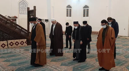 Gəncədə şəhidlərin xatirəsi anılıb