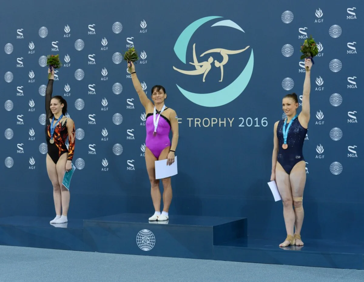 Azərbaycan idman gimnastikası üzrə Dünya Kuboku yarışlarında dördüncü medalını qazanıb - FOTO