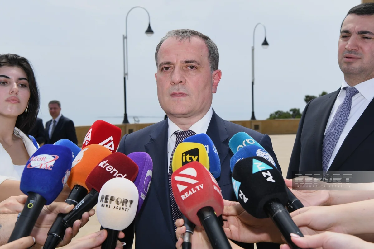 Ceyhun Bayramov: Ermənistanla münasibətlərin normallaşması istiqamətində intensiv işlər gedir