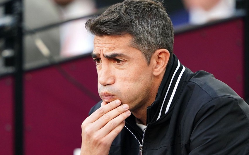 Wolves dismiss coach Lage with club in relegation zone