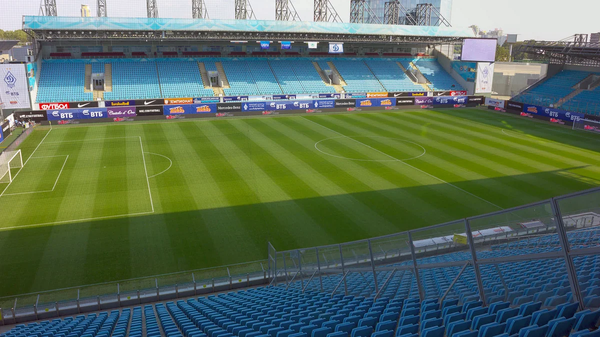 Rusiyada stadion yanıb