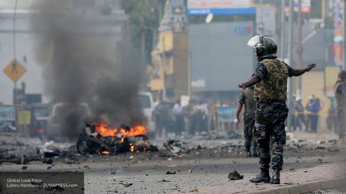 Police detains man with ammunition and several passes to Sri Lankan parliament