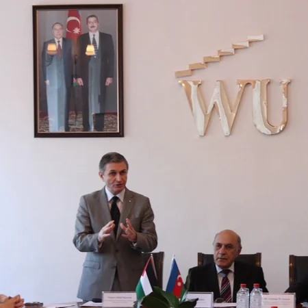 BMT-nin Azərbaycandakı rezident əlaqələndiricisi və Fələstin səfiri Qərb Universitetində olub