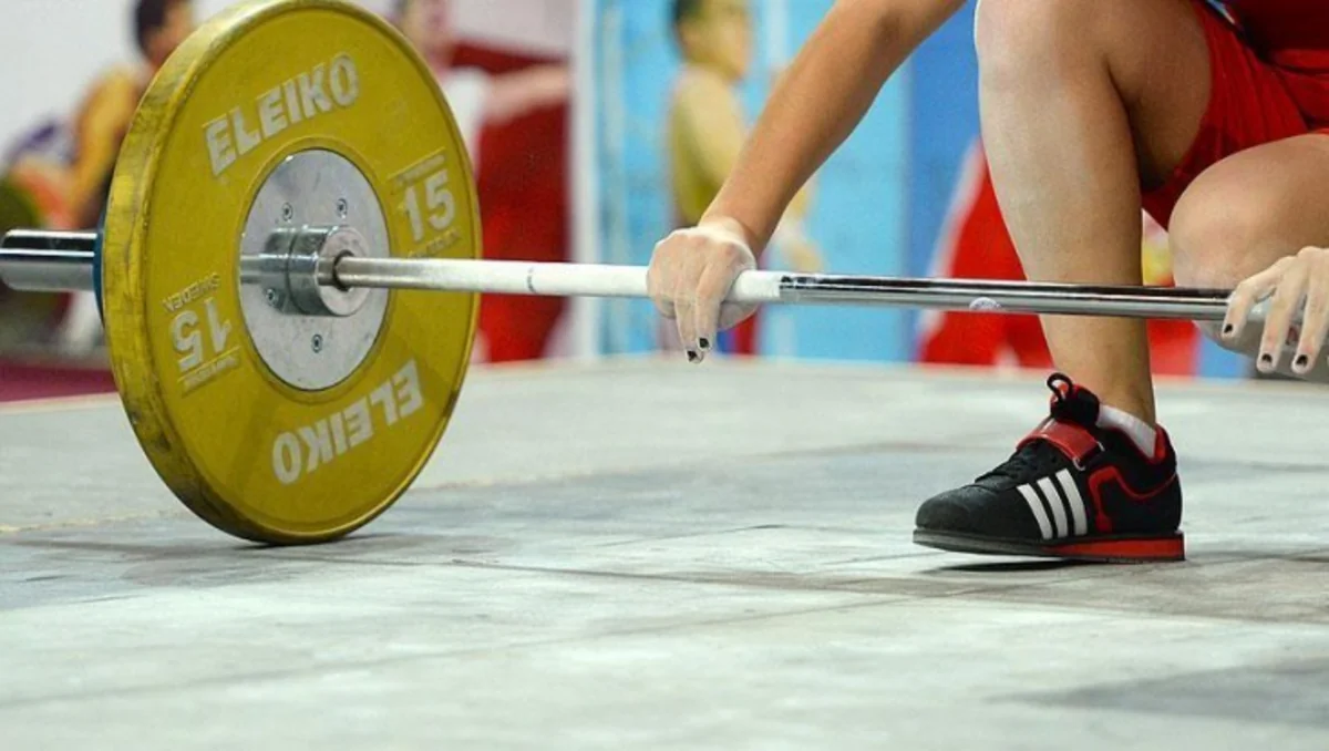 Azərbaycan Ağır Atletika Federasiyası: İdmançıların etirazları ilə tanışıq