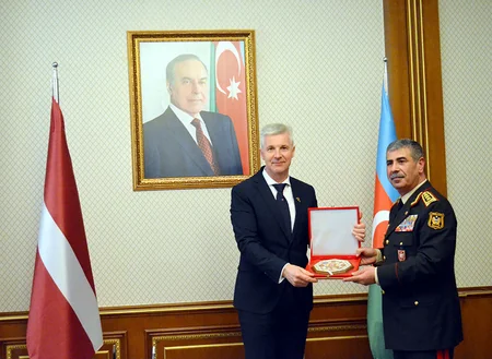 Azərbaycanla Latviya müdafiə sahəsində əməkdaşlıq sazişi imzalanıb