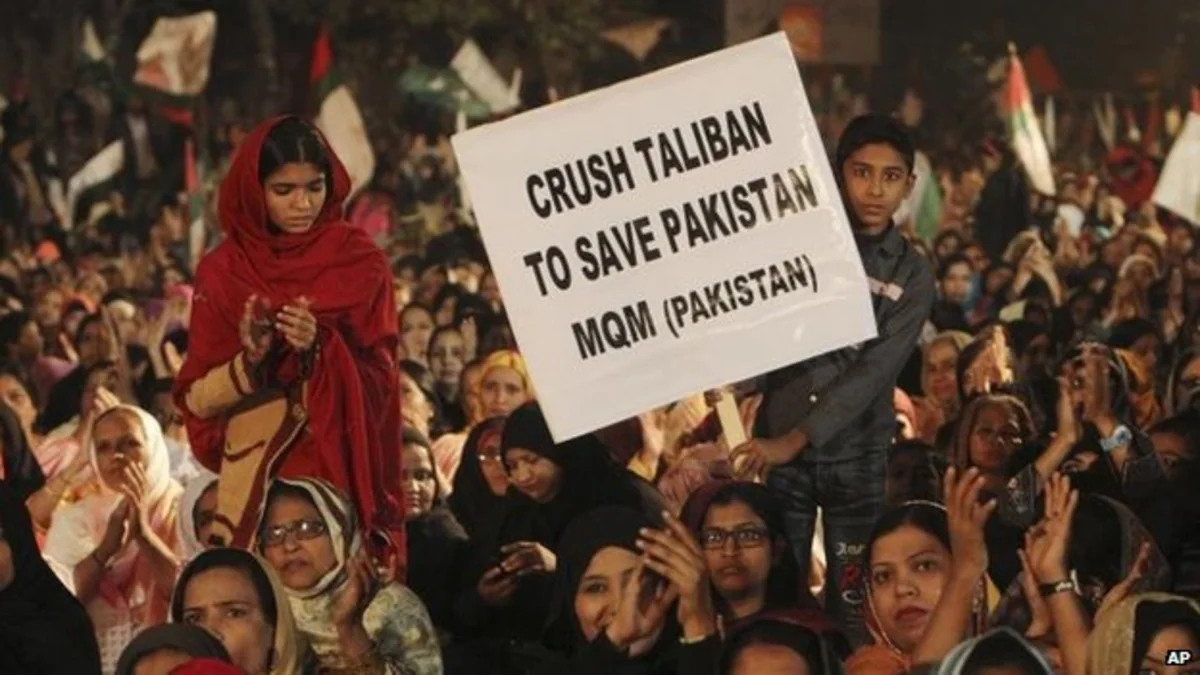 ​Pakistan resumes executions after Peshawar school attack