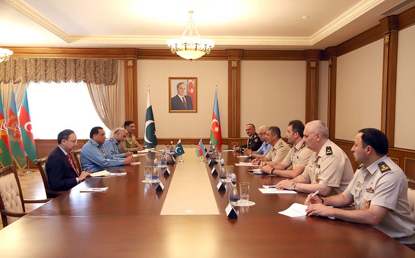 Zakir Hasanov meets with Commander of Air Force of Pakistan 