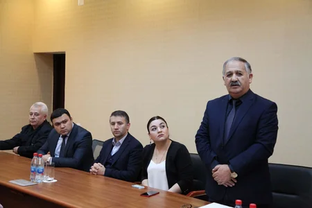 “Azəriqaz”ın 12 əməkdaşı Yeni Azərbaycan Partiyasına qəbul olunub