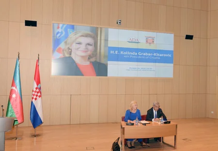 Xorvatiya prezidenti “ADA” Universitetində tələbələr qarşısında mühazirə ilə çıxış edib