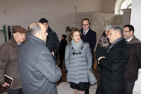 French Ambassador acquainted with overhaul at UFAZ new building