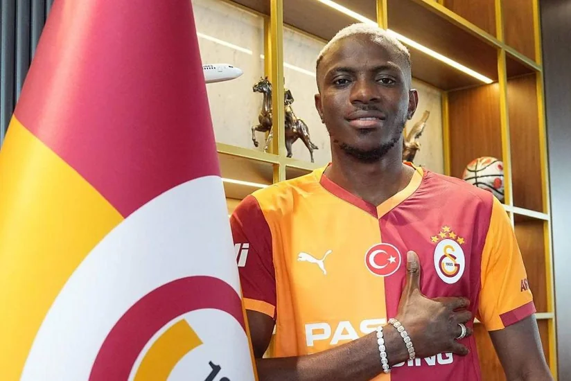 Галатасарай приобрел Осимхена за фантастические для турецкого футбола €75 млн