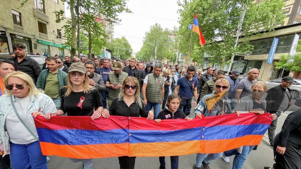 Armenian opposition stages four simultaneous rallies in downtown Yerevan