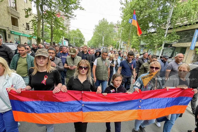 Полиция Армении задержала около 50 участников акций оппозиции в Ереване