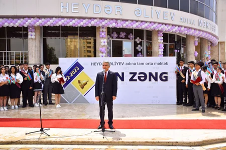 Naxçıvan məktəblərində “Son zəng” çalınıb, Emin Əmrullayev iştirak edib - YENİLƏNİB-2