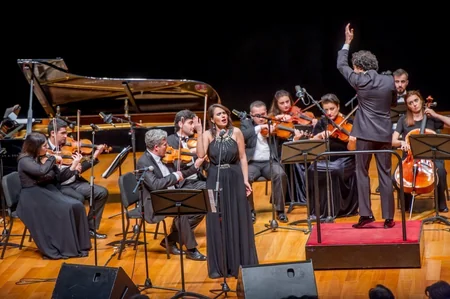 Heydər Əliyev Fondunun təşkilatçılığı ilə Pekində Azərbaycan-Çin dostluq konserti keçirilib