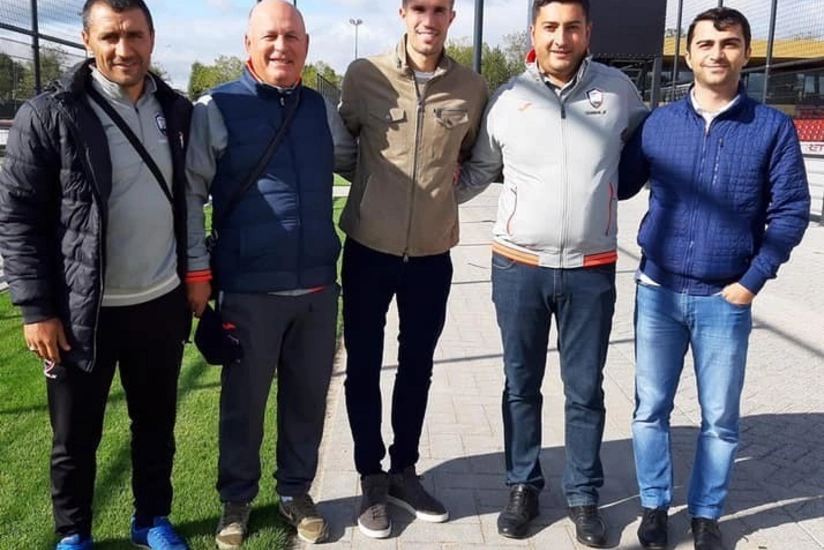Qəbələ Futbol Akademiyasının rəsmiləri Roy Makay və Robin van Persi ilə görüşüblər