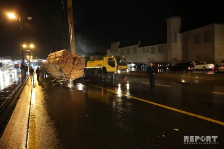 Ziya Bünyadov prospektində yük maşını böyük tıxaca səbəb olub - FOTO - ƏLAVƏ OLUNUB - VİDEO