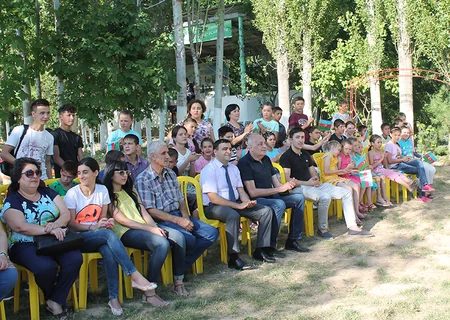 Özbəkistandakı yay düşərgəsində “Azərbaycanı tanıyaq” adlı tədbir keçirilib
