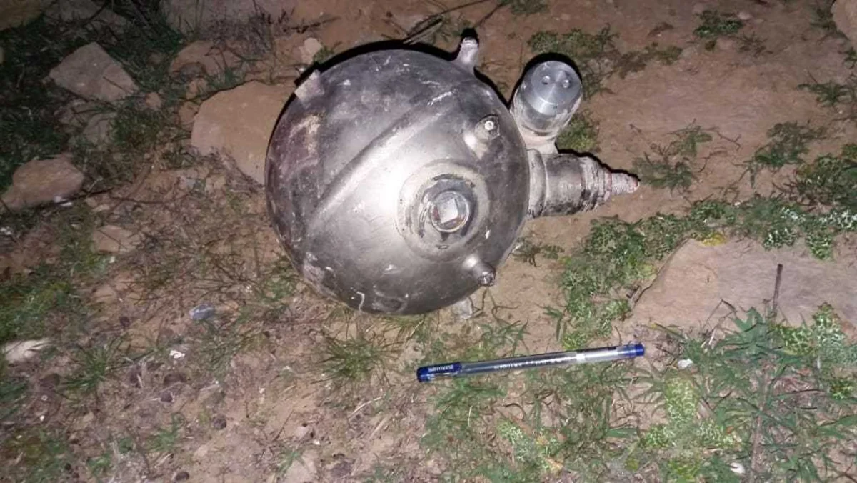 Saray qəsəbəsində hərbi təyinatı olmayan naməlum əşya aşkar olunub