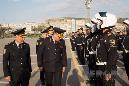 BŞBPİ-nin rəisi Mirqafar Seyidov yol polislərininin sıra baxışını keçirib - FOTO