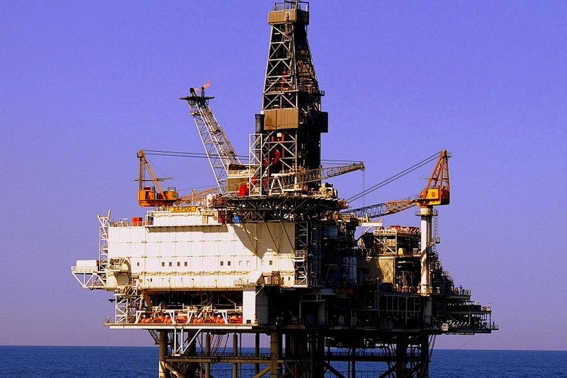 Mərkəzi Azəri platformasından ilk neftin hasil edilməsindən 20 il keçir