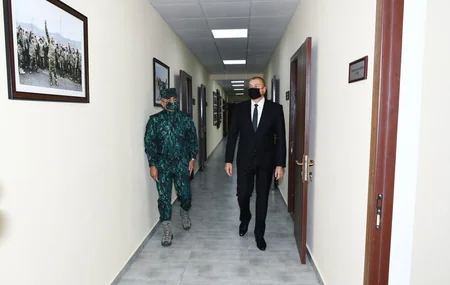 Ali Baş Komandan DSX-nin Zəngilanda yerləşən hərbi hissə kompleksində yaradılan şəraitlə tanış olub