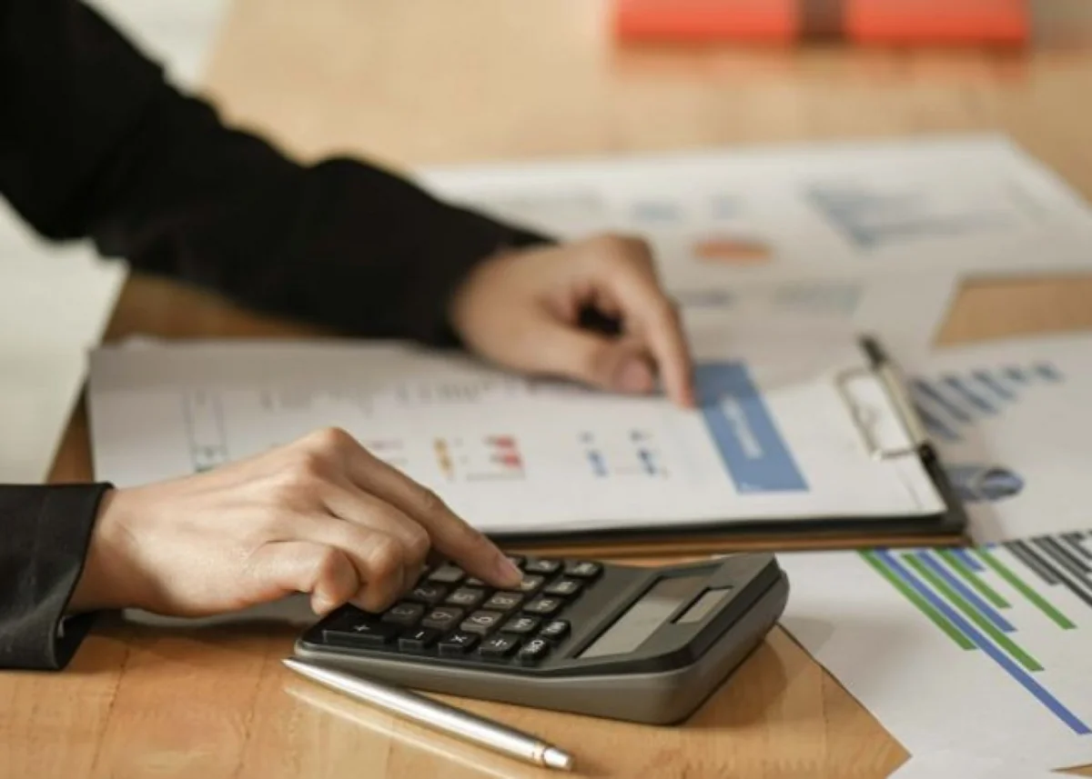 Стоимость платных услуг населению в Азербайджане выросла на 14%