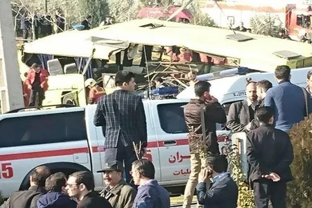 Tehranda avtobus qəzaya uğrayıb, 8 nəfər ölüb, 28 nəfər yaralanıb