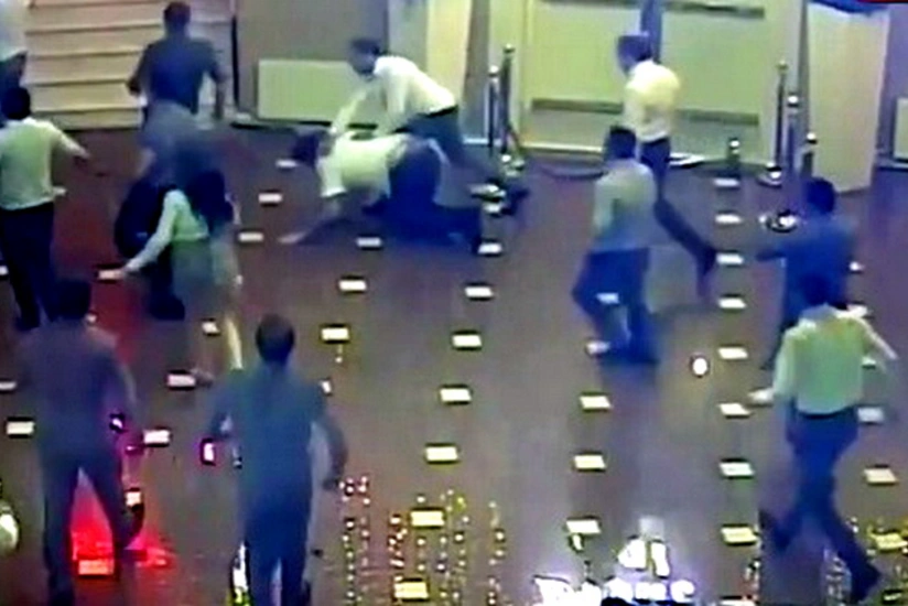 Bakıda restoranlardan birində dava olub, iki nəfər saxlanılıb