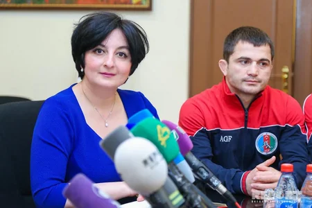 Gənclər və İdman Nazirliyində Dünya Kuboku və Avropa çempionatından qayıdan güləşçilərlə görüş keçirilib