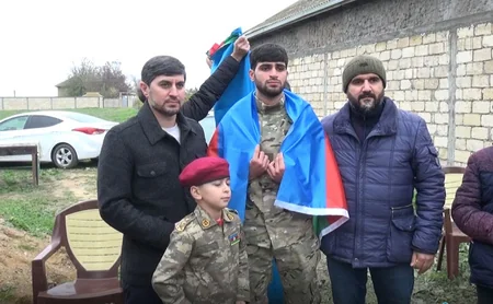 Qarabağ şəhidinin qazi oğlu evlərinə qayıdıb