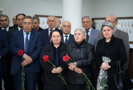 ADNSU-da 30 aprel terror hadisəsi qurbanlarının xatirəsi yad edilib