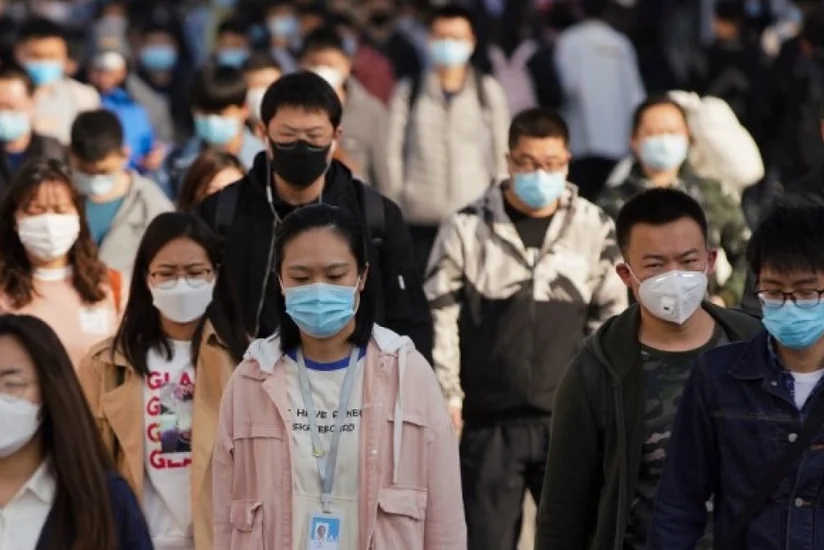 В китайском Сиане из-за вспышки COVID-19 начали масштабное тестирование населения