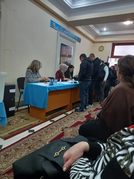 Представители НПО и гражданского общества наблюдают за избирательным процессом