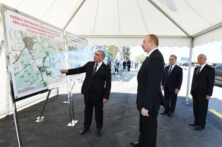 Prezident Xaçmazda avtomobil yolunun açılışında iştirak edib - YENİLƏNİB