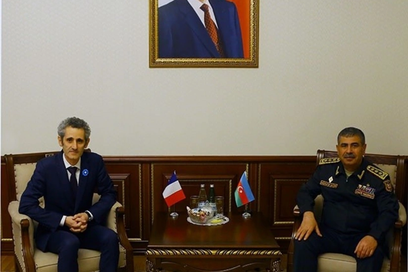 Zakir Həsənov Fransanın yeni səfiri ilə hərbi-texniki əməkdaşlıq məsələlərini müzakirə edib