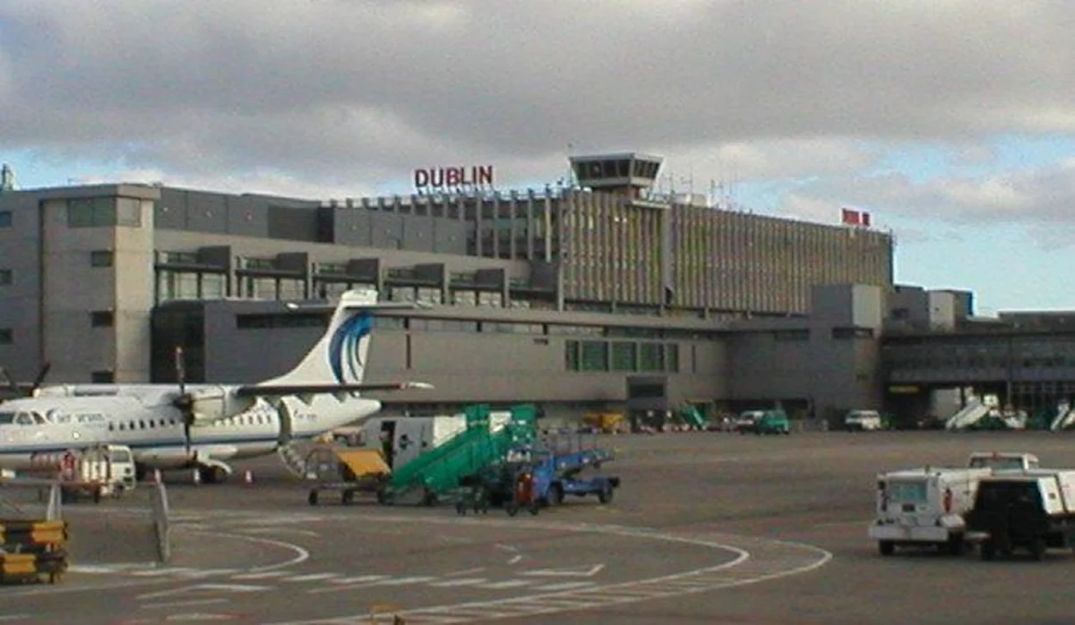 ​Dublin aeroportunda təyyarələrin uçuşu dayandırılıb