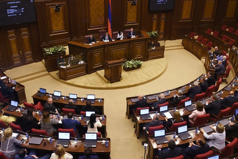Ermənistan parlamenti Paşinyanın istədiyi şəxsi prezident seçəcək