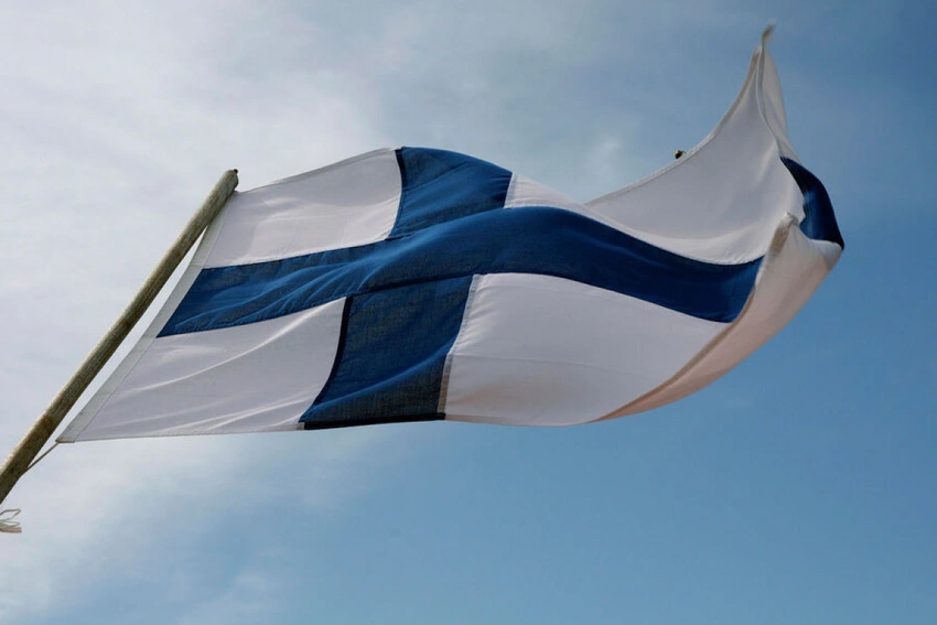 Finlandiya hakimiyyəti Trampa hücumu pisləyib