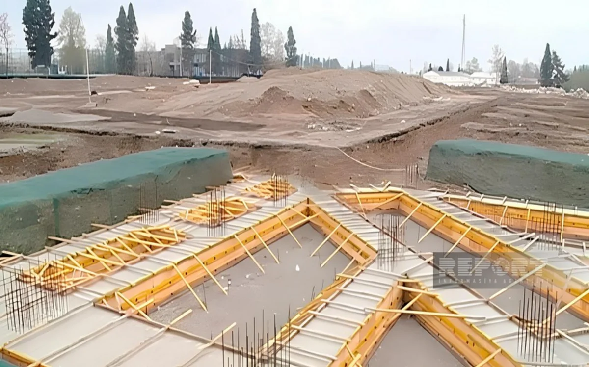 Gəncə şəhər stadionunun tikintisi üçün 15 milyonluq müqavilə imzalanıb