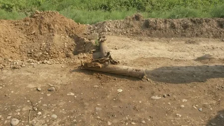 На дороге Горадиз-Баку обнаружены осколки разорвавшейся ракеты Град