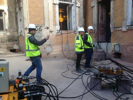 ​SOCAR Tbilisidə tarixi binanı bərpa etdirir