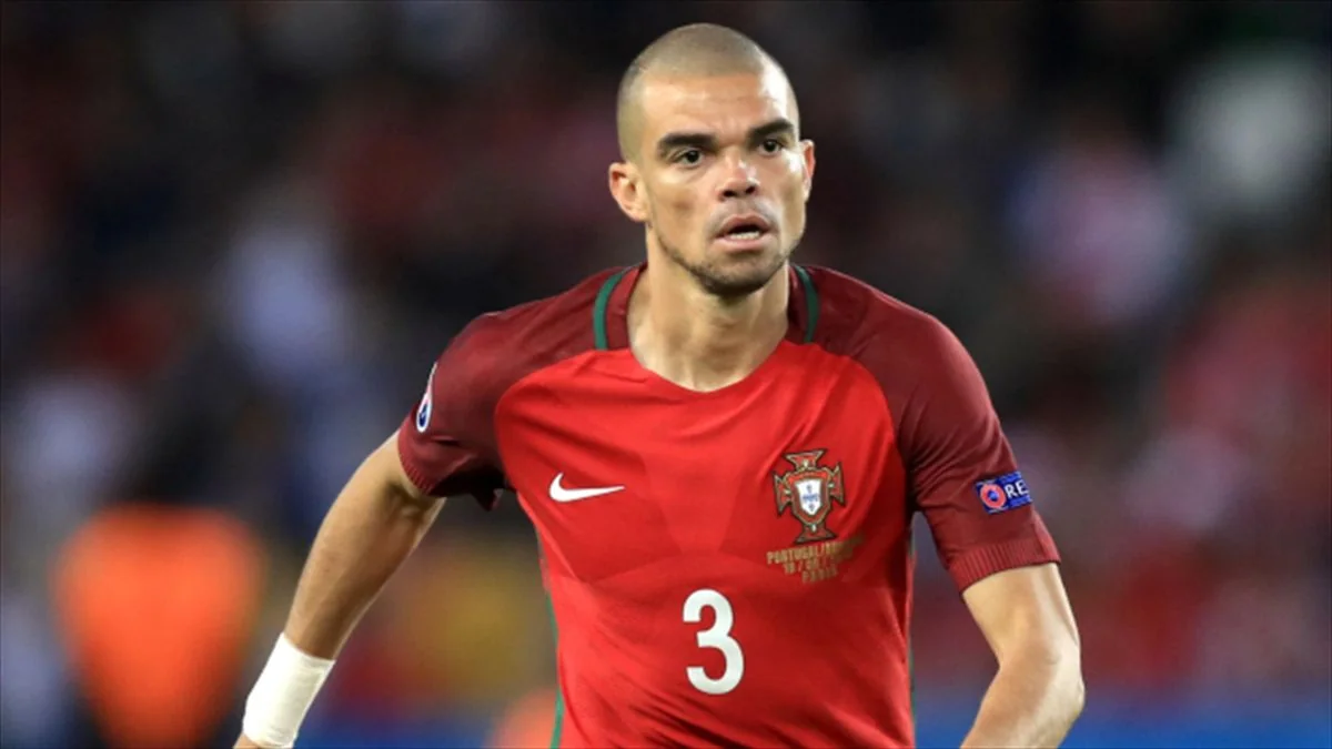 Pepe Avropa çempionatları tarixinin ən yaşlı futbolçusu olub