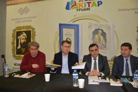 Türk Mədəniyyəti və İrsi Fondunun çap etdirdiyi kitablar Ankaradakı sərgidə təqdim olunub