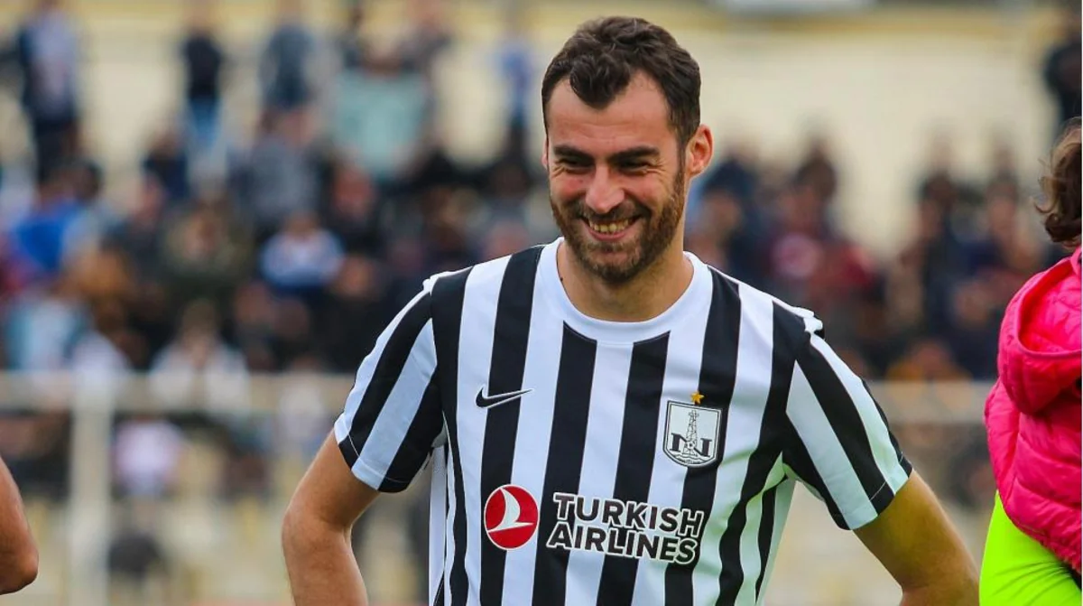 Neftçidən ayrılan futbolçu Səudiyyə Ərəbistanı klubuna keçib