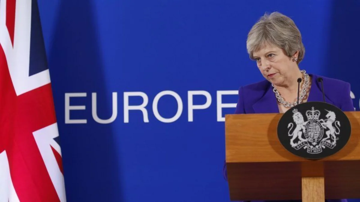 Премьер Великобритании попросила ЕС перенести Brexit на конец июня